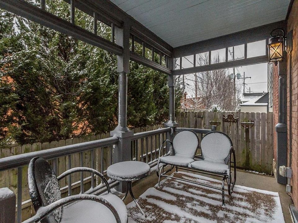 457 E Deshler Ave 10