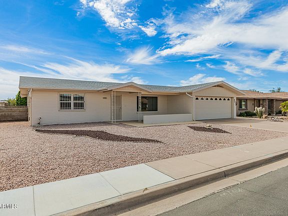 3rd image of 5037 E ESCONDIDO Avenue