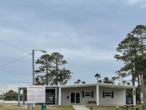 3rd image of 5399 E Perdido Ave