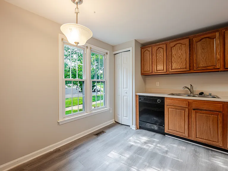 14488 Black Horse Ct — Photo 9