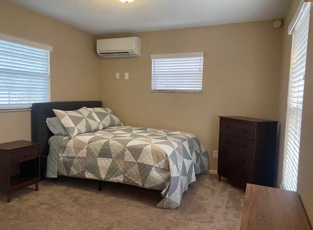 3 bed, 1538 sqft, $850 — Photo 1