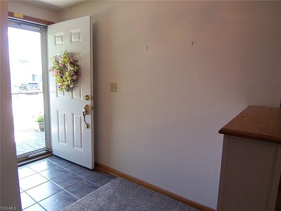 4th image of 2539 David Lee Dr