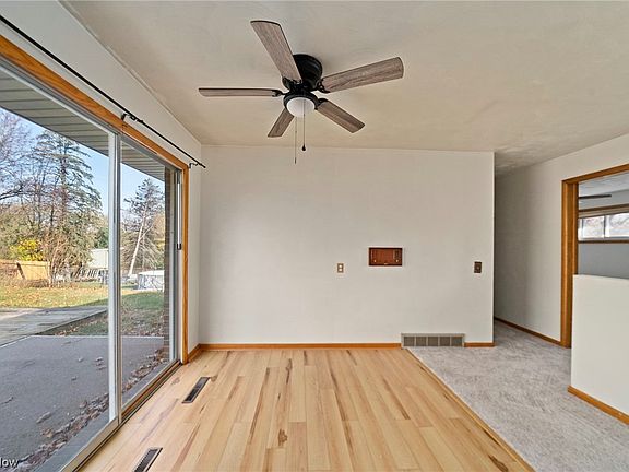 3rd image of 7981 Daytona St NW
