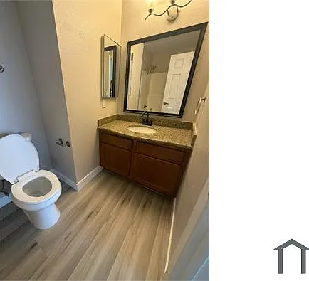 7300 Pirates Cove Rd — Photo 4