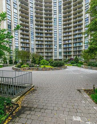 2nd image of 9039 Sligo Creek Pkwy APT 1501