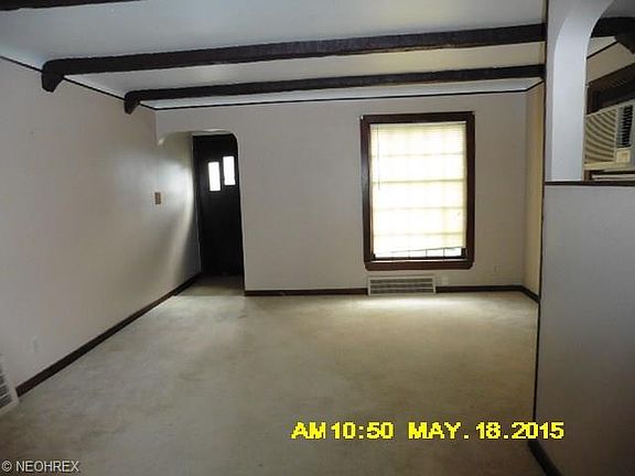3rd image of 5032 E 117th St
