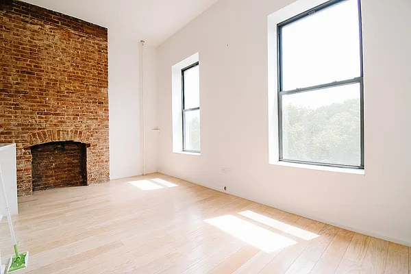 Rented by Skyward | media 9