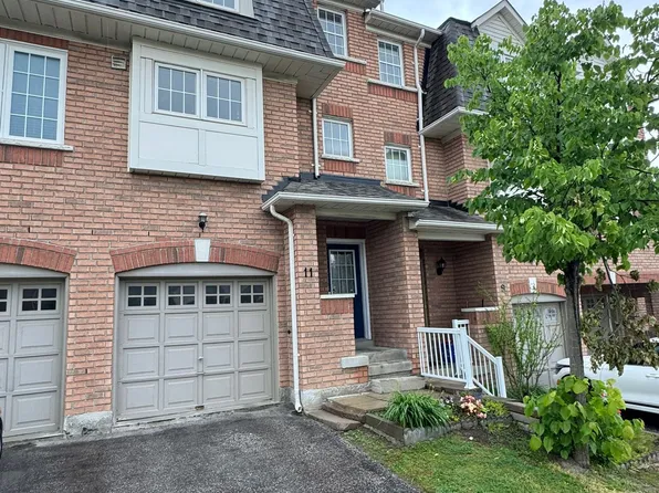 11 Nakina Way, Markham, ON L3R 5Y7