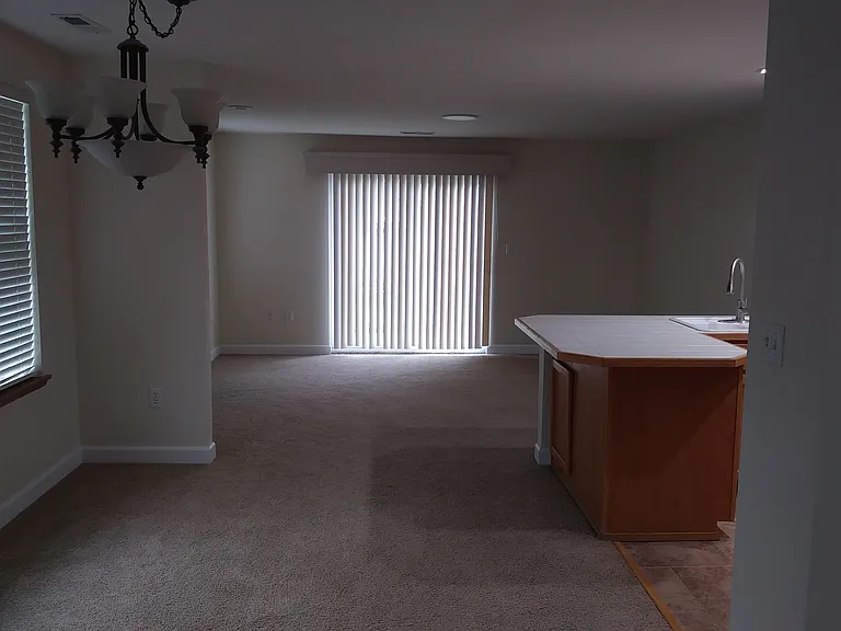 7801 Boreal Ct — Photo 4
