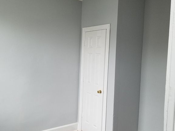 3rd image of 250 2nd Ave W #2R