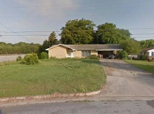 1113 Lakehill Dr, Lawrenceville, GA 30044