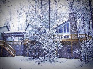 4694 Wallis Rd, Young Harris, GA 30582