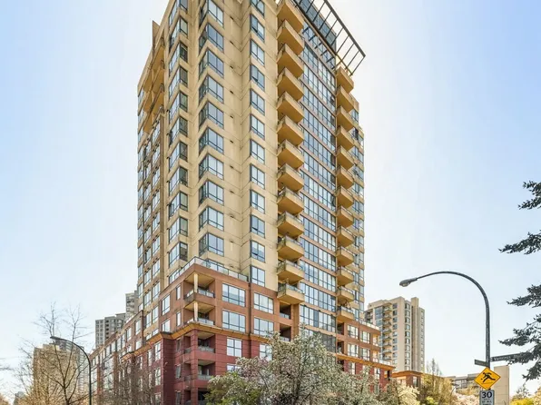 5288 Melbourne St #610, Vancouver, BC V5R 6E6