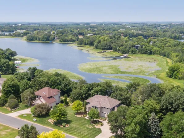 1017 Vista Ridge Ln, Shakopee, MN 55379