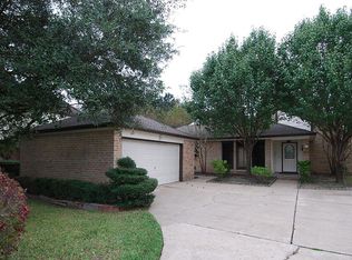 11519 Briar Forest Dr, Houston, TX 77077