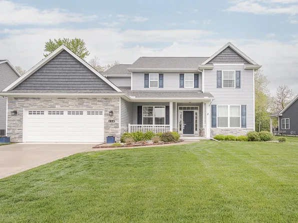 114 Valley Hall Dr, Perrysburg, OH 43551