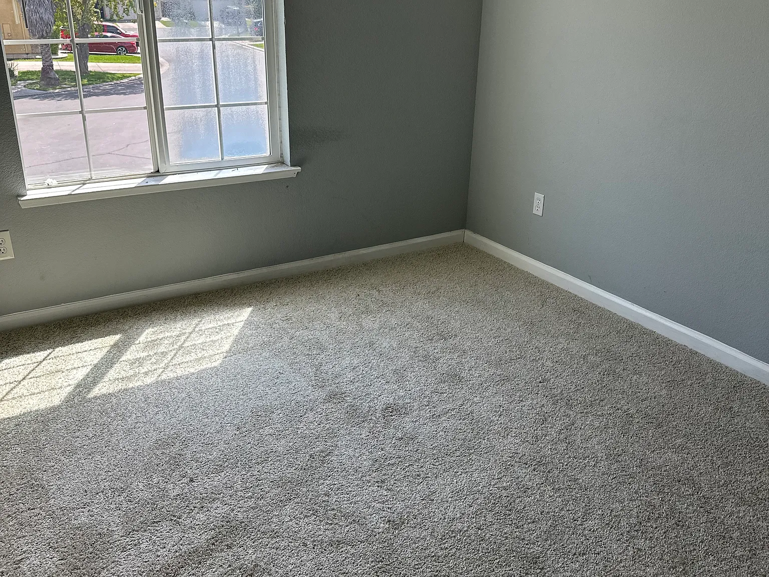 8046 Kaeli Ct — Photo 2