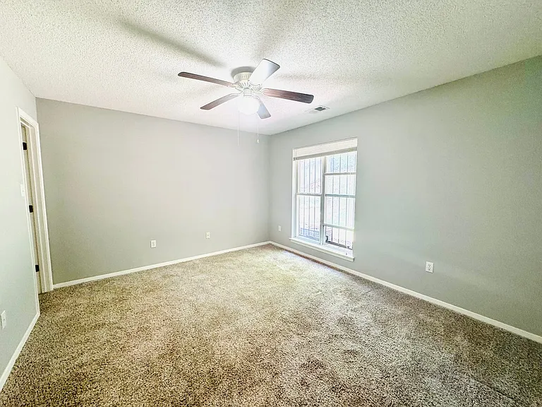 5654 April Dr — Photo 16