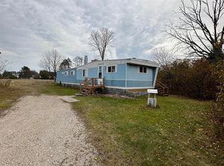 8134 M.5 Rd, Gladstone, MI 49837