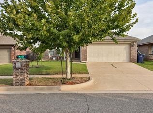 2733 NW 189th St, Edmond, OK 73012