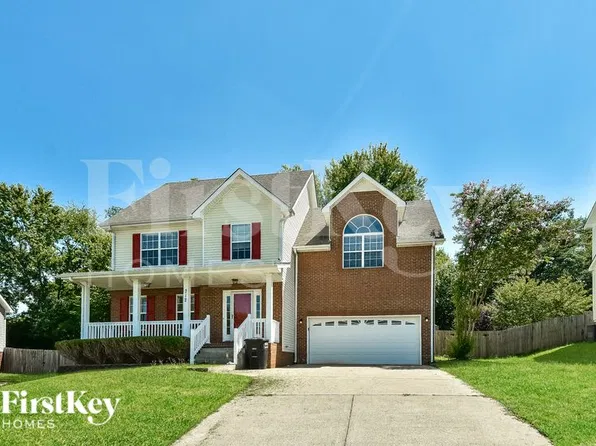 712 Winding Bluff Way, Clarksville, TN 37040