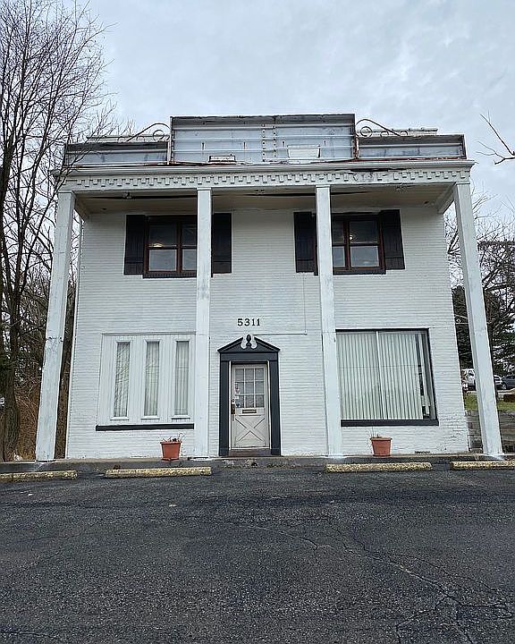 1st image of 5311 Brightwood