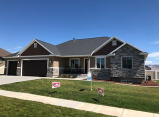 345 W Hills Dr, Saratoga Springs, UT 84045
