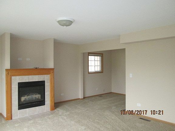 3rd image of 14916 S Harrison Ave