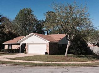 119 Lynne Therese Cir, Ocean Springs, MS 39564