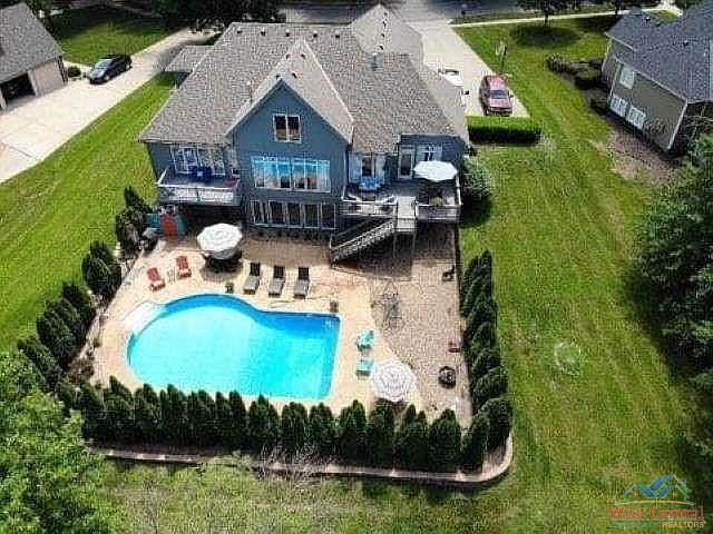 1st image of 1832 Bent Oaks Dr