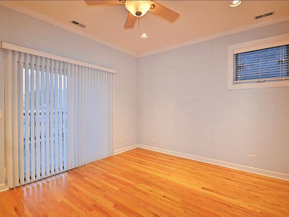 5th image of 4847 N Winthrop Ave APT 2S