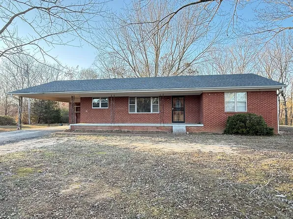 8795 Highway 22 #A, Lexington, TN 38351