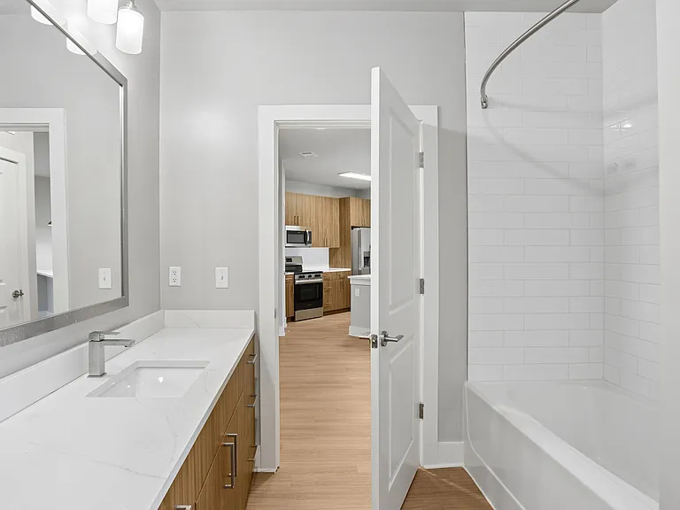 The Collective Upper Westside — Photo 42