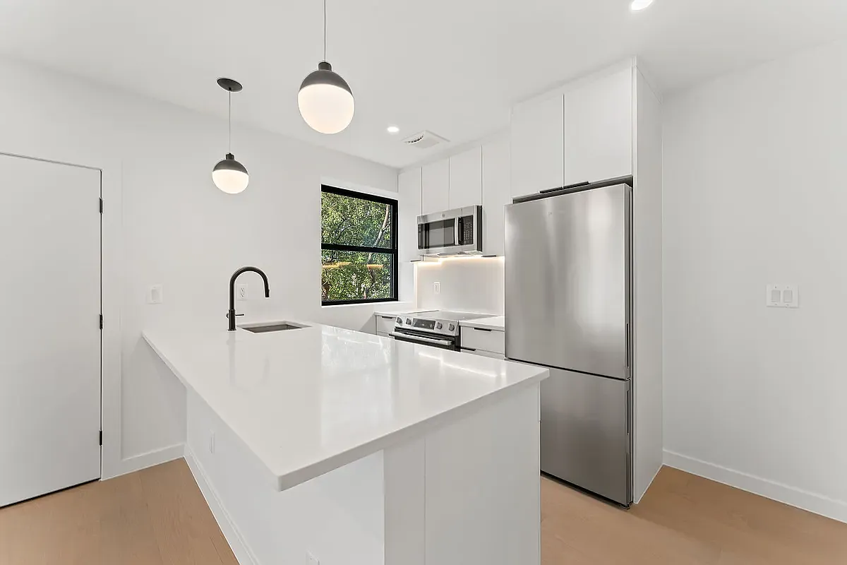 Building Photo - 403 Myrtle Ave #2RR
