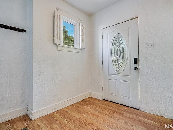 5th image of 315 N Virginia Ave