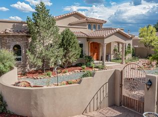 2178 Acapulco Rd NE, Rio Rancho, NM 87144