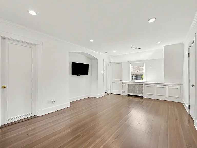 12 Rockview Dr — Photo 19