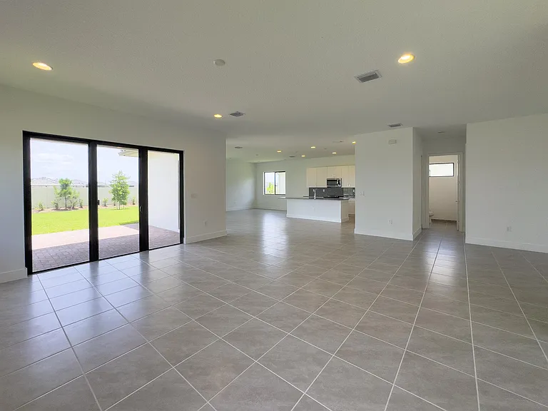 5286 Nevola Ave — Photo 6
