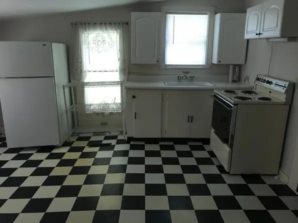 731 E Broughton St APT A, Bainbridge, GA 39817