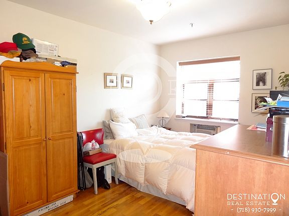 First Bedroom 15.5x10