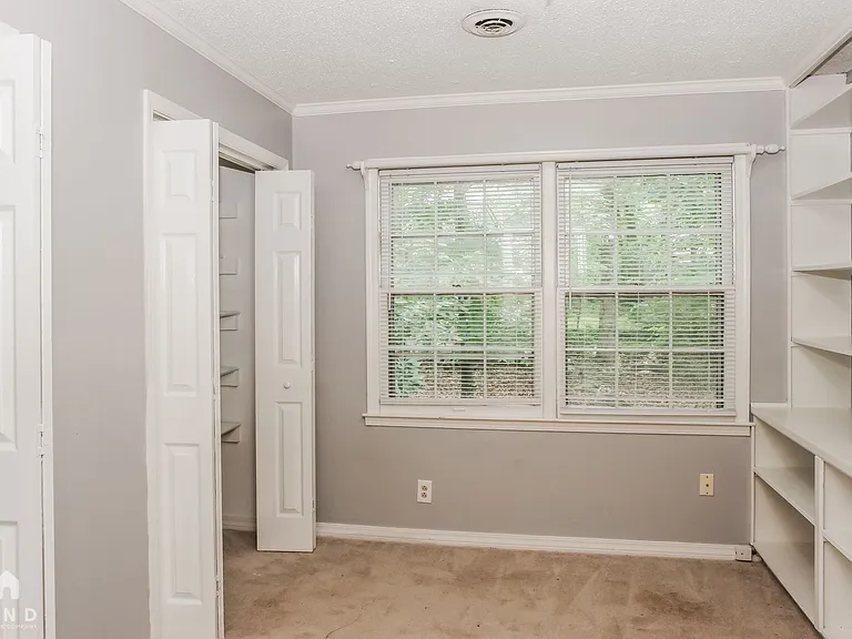 11313 Mountaincrest Dr SE — Photo 19