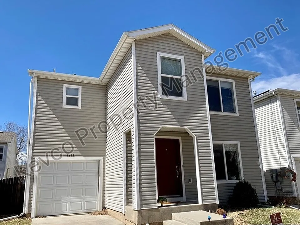 3433 Bale Dr