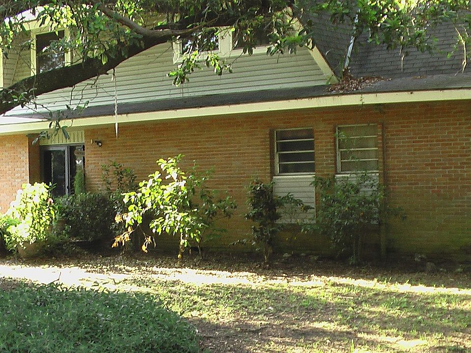 Fenced in front yard