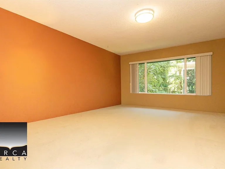 885 Frederick Rd — Photo 11
