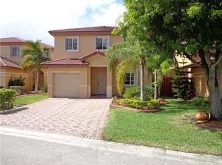12000 SW 135th Ter, Miami, FL 33186