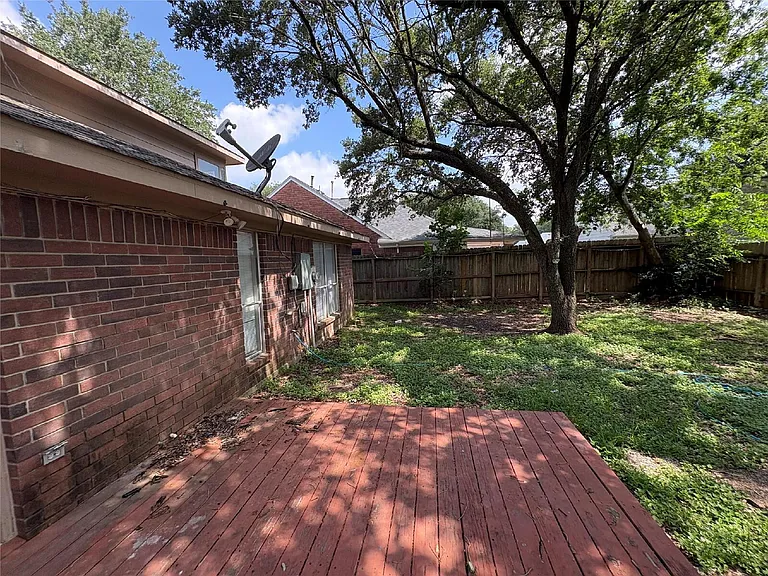 3006 Fort Stockton Dr — Photo 6