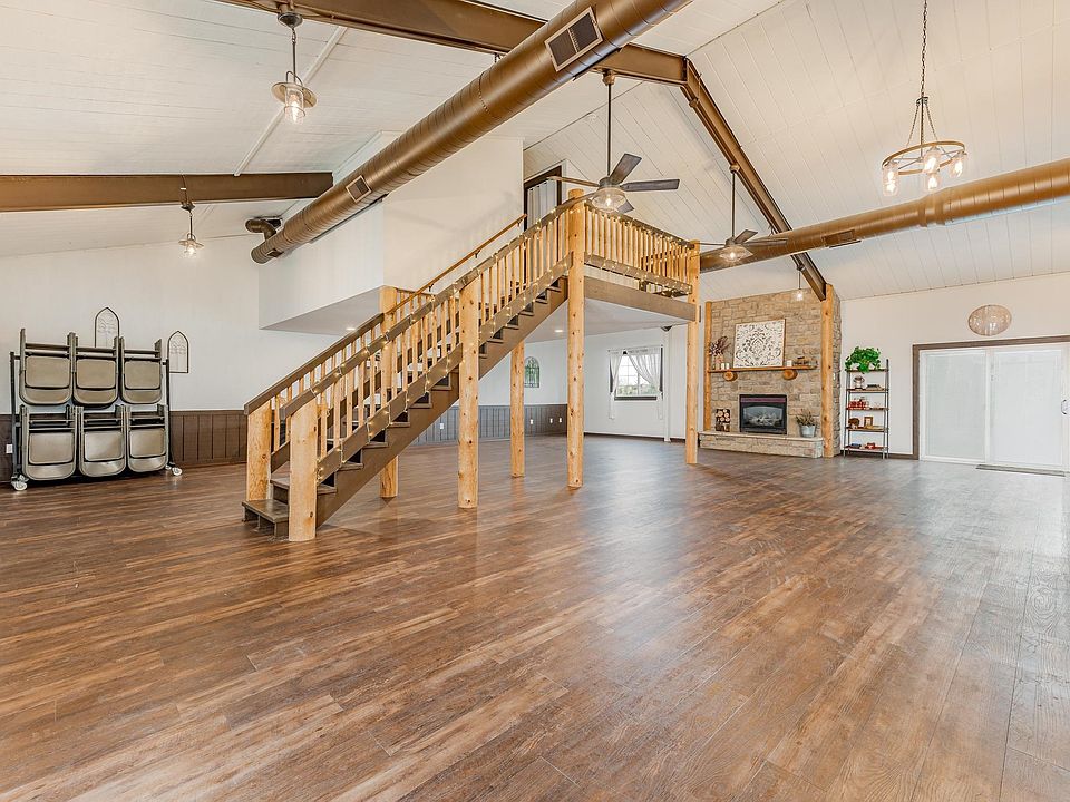 1138 N River Rd, Mulvane, KS 67110 Zillow