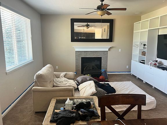 Livingroom - currently being painted