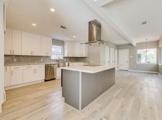 10207 Scofield Ln, Houston, TX 77096