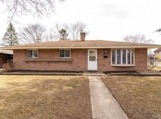 35864 Thames St, Westland, MI 48186